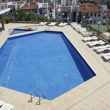 מלון Suhan Seaport 4*