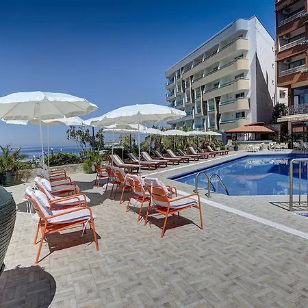 מלון Suhan Seaport 4*