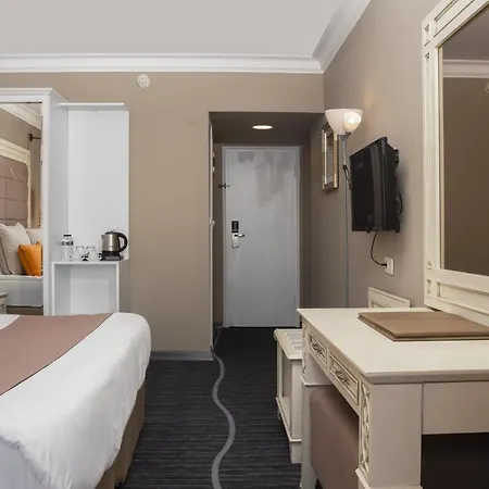 Suhan Seaport Otel 4*