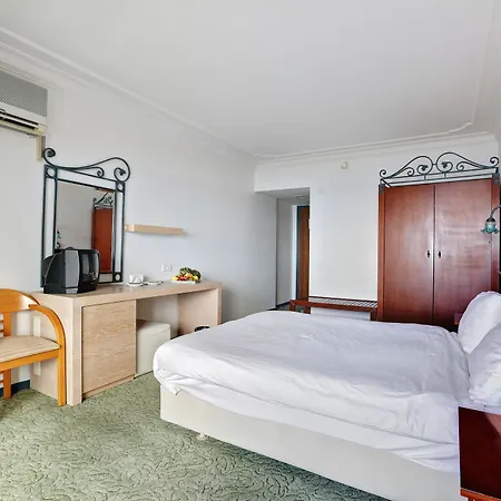 Suhan Seaport Hotell Kusadası