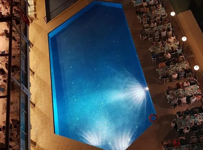 Suhan Seaport Hotell