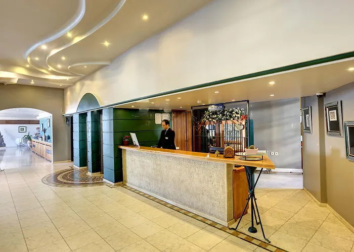 Suhan Seaport Hotell Kusadası