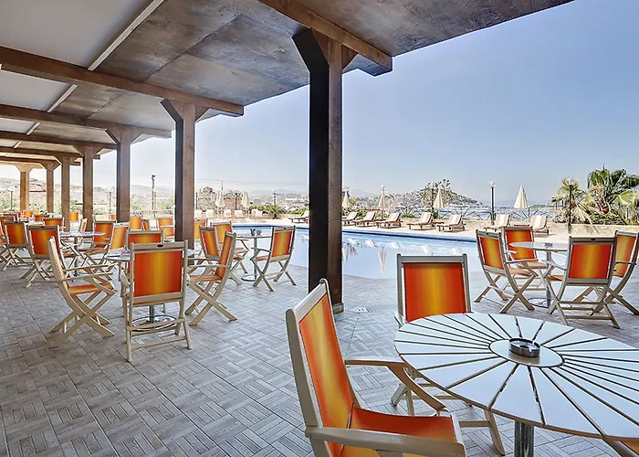 Suhan Seaport 4* Kusadası