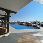 Ξενοδοχείο Suhan Seaport 4*