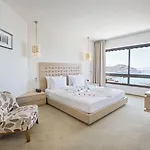 Suhan Seaport 호텔
