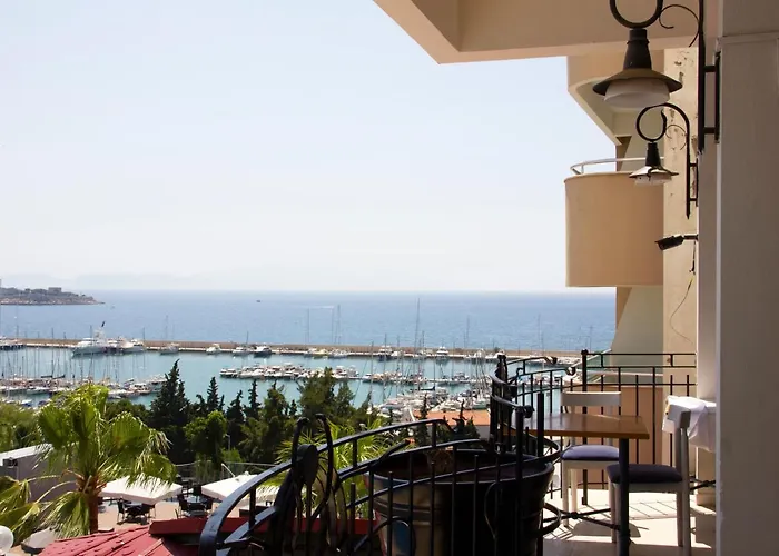 Suhan Seaport 4* Кушадасы