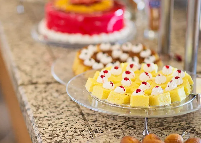 Отель Suhan Seaport Кушадасы