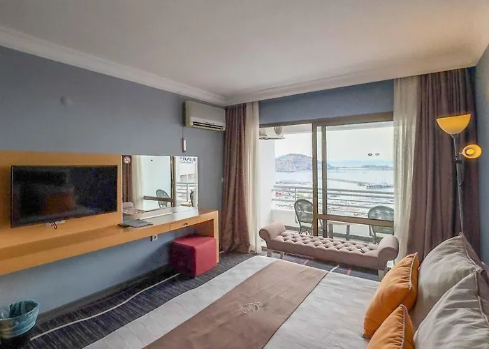 Hotel Suhan Seaport Kusadası